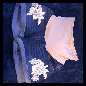 Maternity shorts